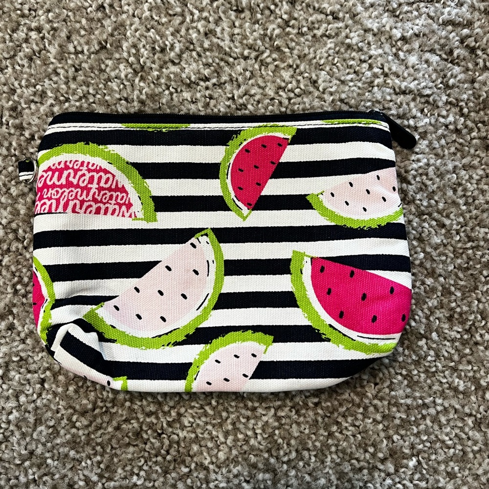 Thirty one watermelon mini zipper